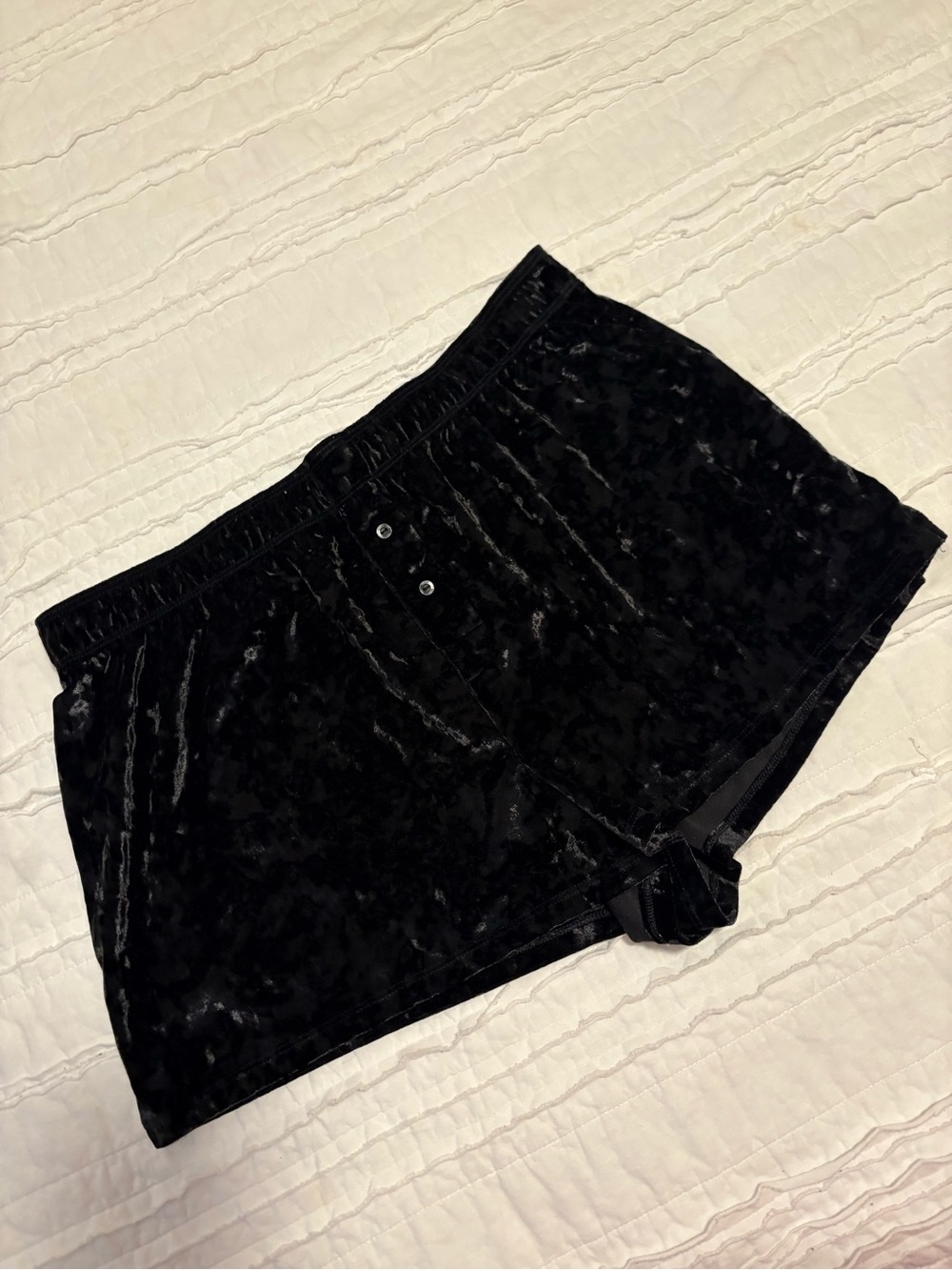 Victoria’s Secret PINK velvet pajama shorts